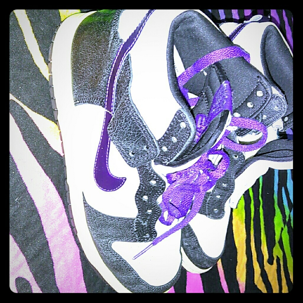 Kine air force one mid tops